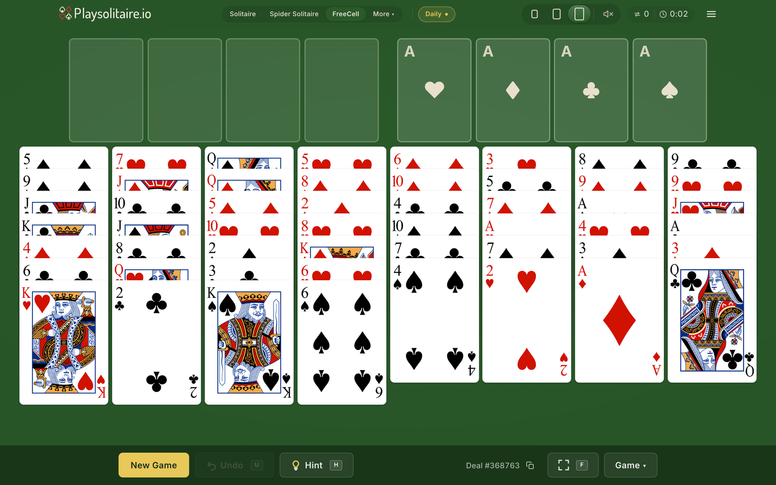 FreeCell žaidimo laukas playsolitaire.io svetainėje